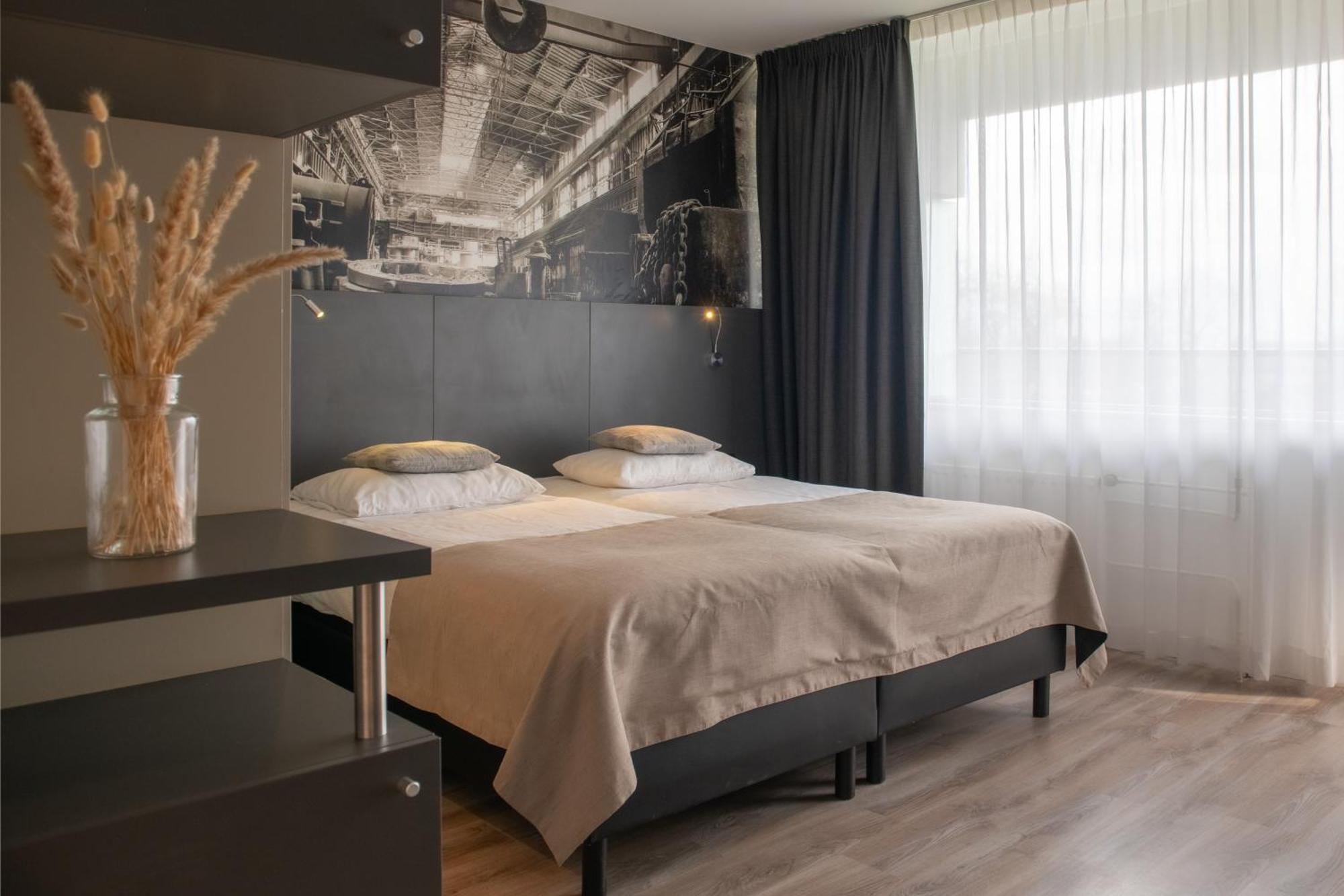 City Hotel Terneuzen Kültér fotó
